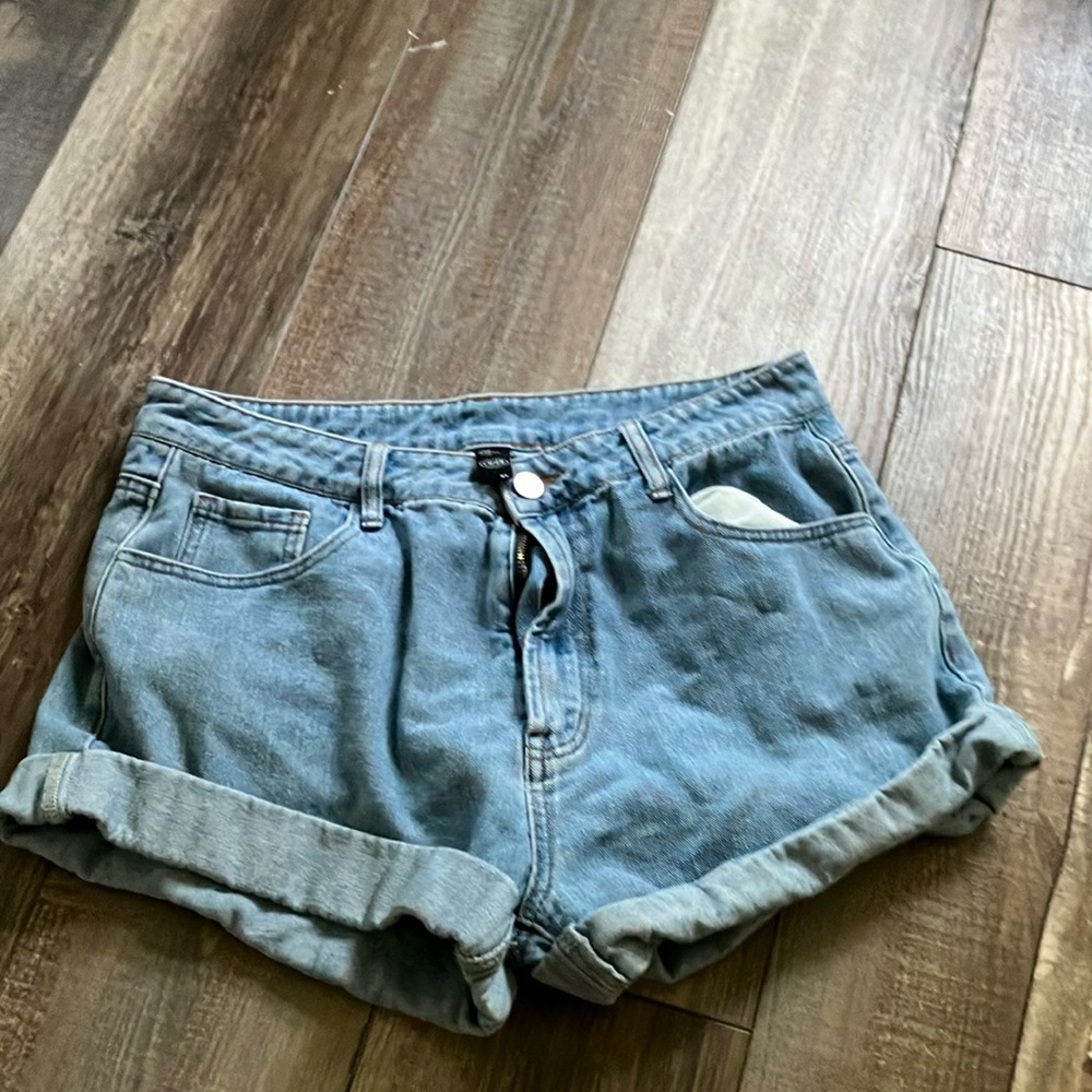 Cider Blue Jean Shorts Classic Cut-Off Style